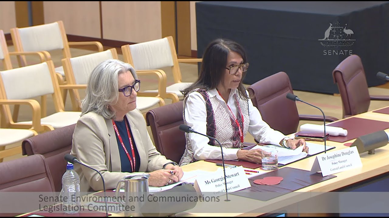 Northern Territory Land Councils warn senate inquiry about changes to Australia&rsquo;s environment law