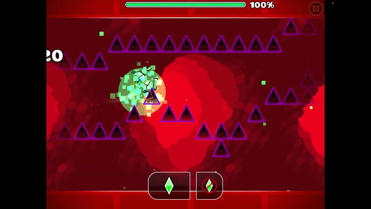 Levels that I made using triggers geometry Dash ￼