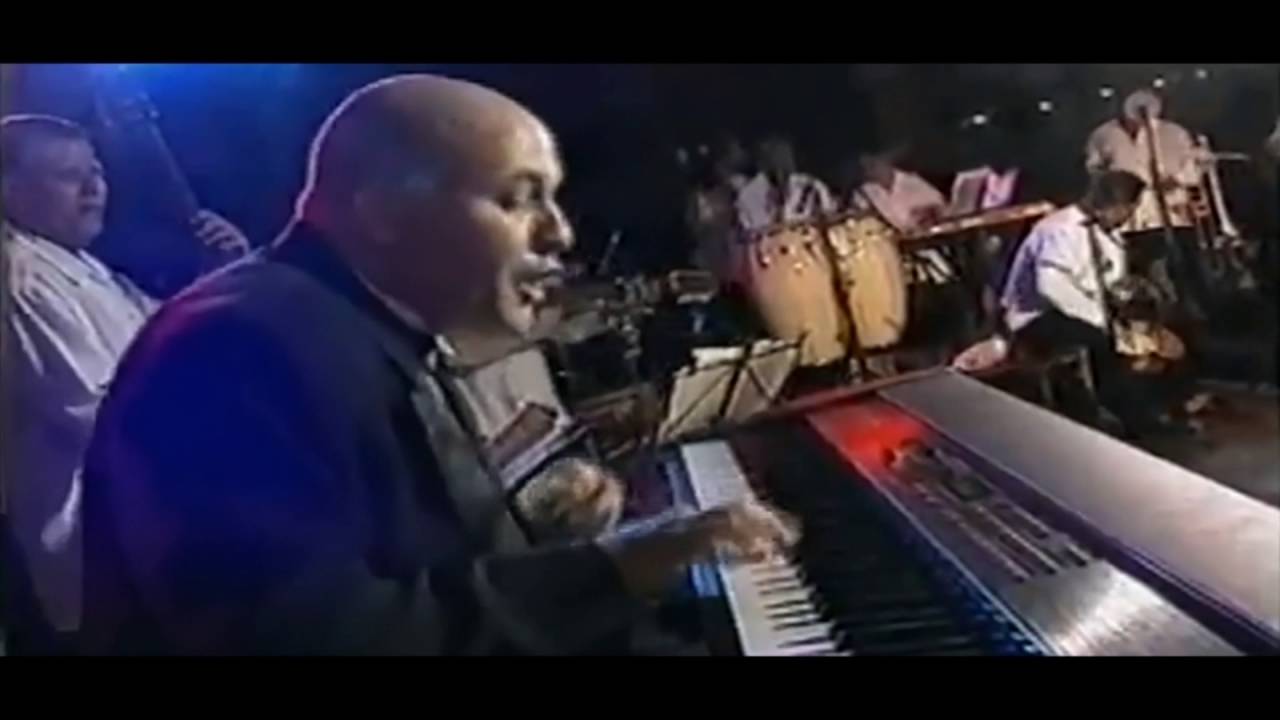 SOLO DE PIANO  JUAN CARLOS ALFONSO CON LA REVE  45 aniv