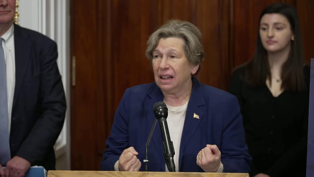 Van Hollen, Kelly, Beyer Unveil New Plan to Cut Taxes for Millions of Working Americans