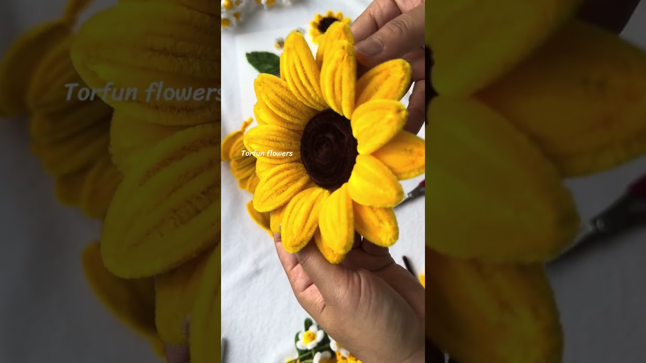 Toturail Sunflowers pipe cleaners 