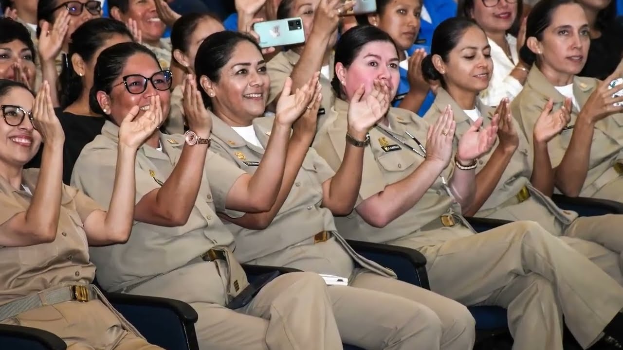 Amor eterno por la Banda Sinfónica Naval
