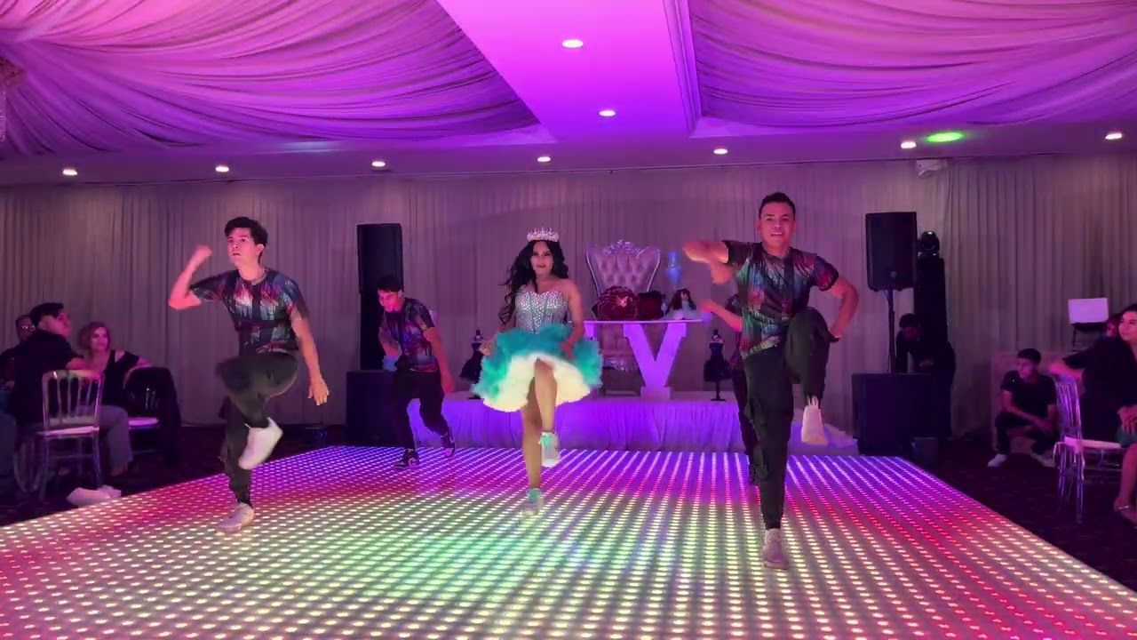 TREMENDO BAILE SORPRESA AQUI QUINCEAÑERA SE MEGA RIFÓ CON ESTE SÚPER MIX DE CHAMBELANES #vip 🧙🏾‍♂️
