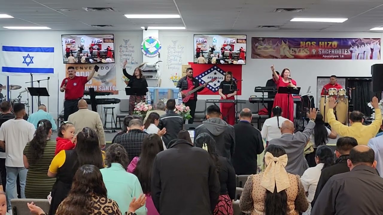 Poderosa alabanza Digno de adorar #cover mana springdale Arkansas 