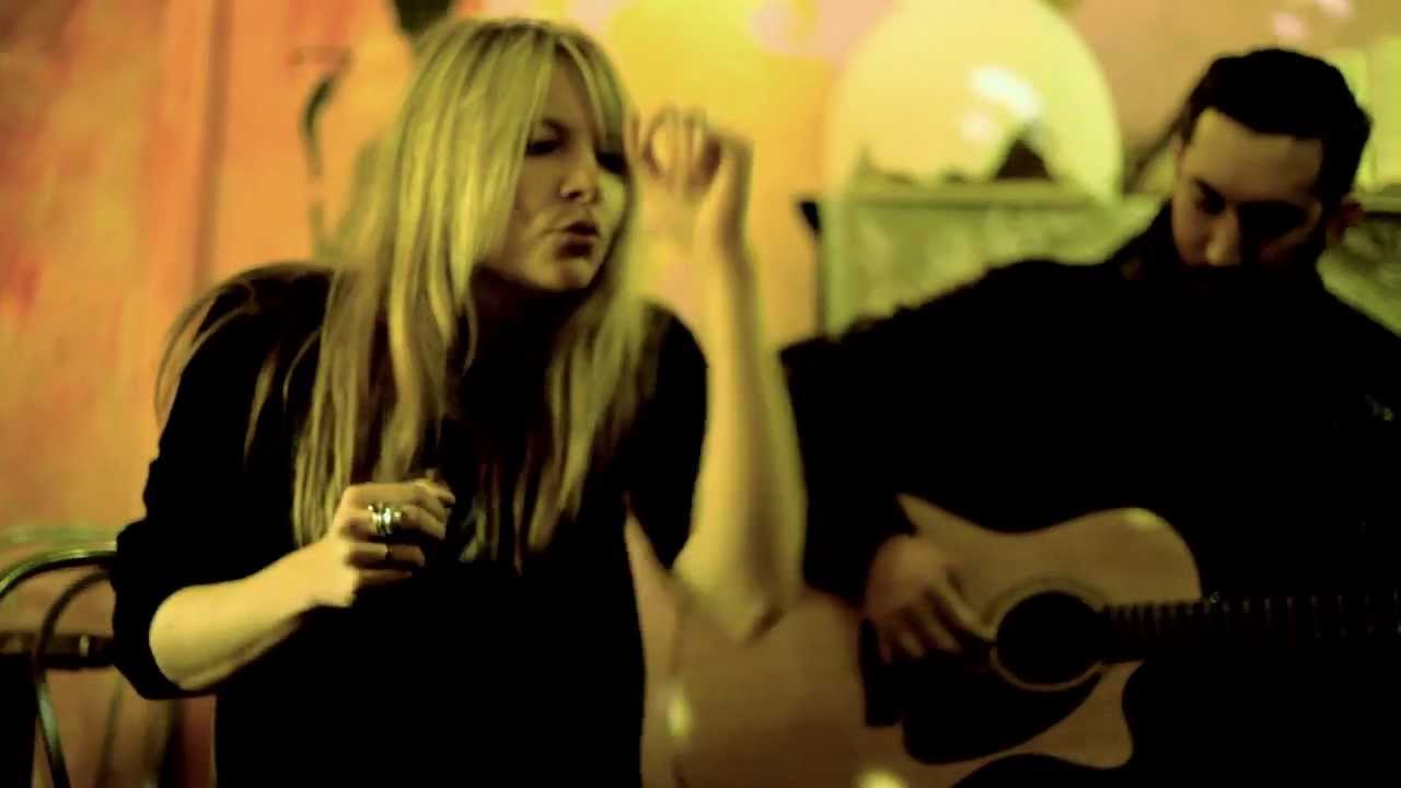 MILANO ACOUSTICS: The Duke Spirit - Surrender
