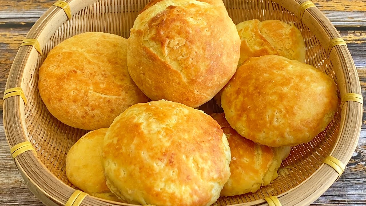 油酥烧饼和面加不加鸡蛋？5分钟教会你，酥脆掉渣热吃口感更佳【三丰美食】