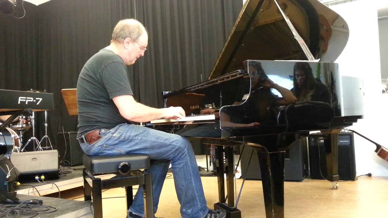 Lars Jansson - More human (Karolinska skolan Örebro)