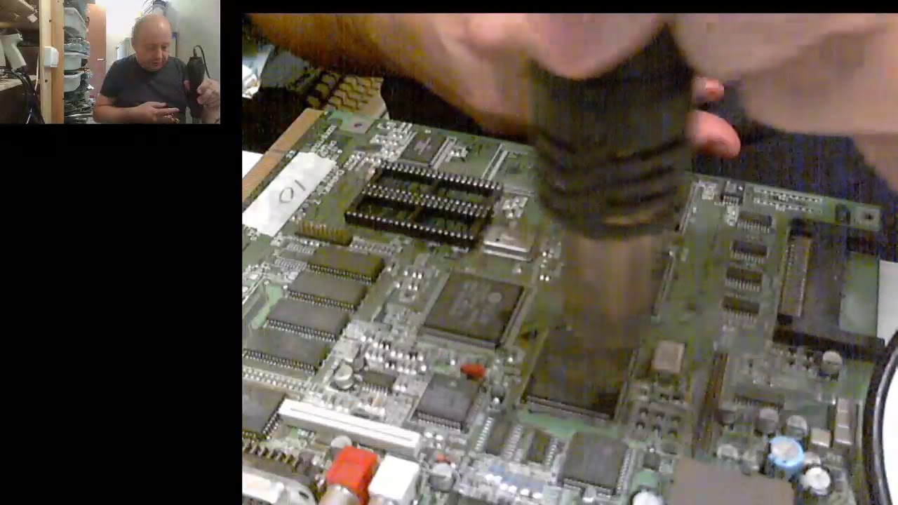 Removing PLCC and QFP for resoldering on ReAmiga 1200