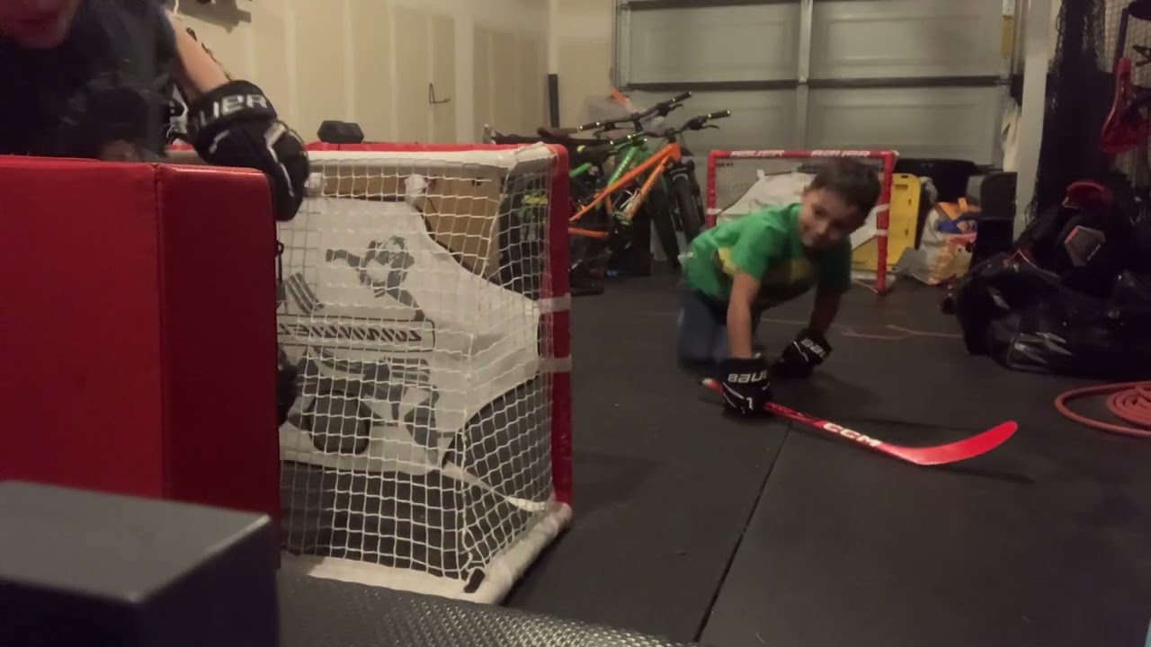 Knee hockey season 2 game 1