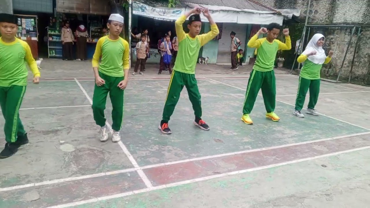 Senam anak sehat bang Taufik 