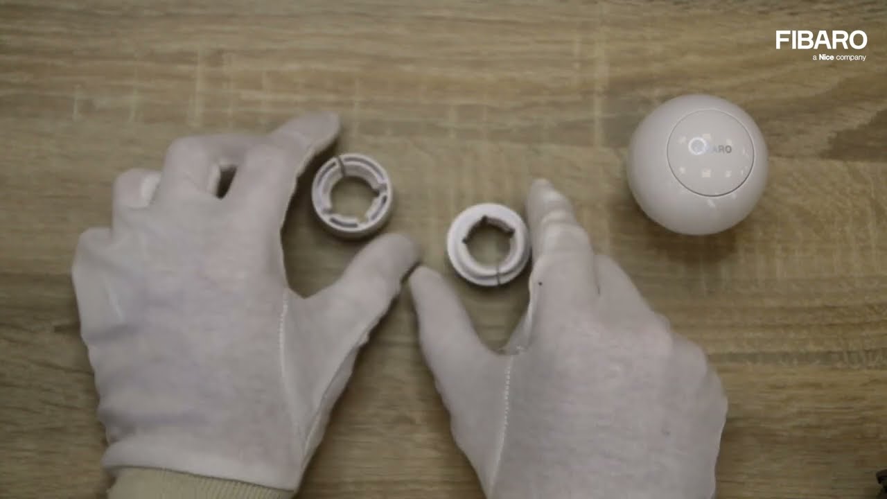 Jak zamontować głowicę termostatyczną FIBARO na grzejniku?