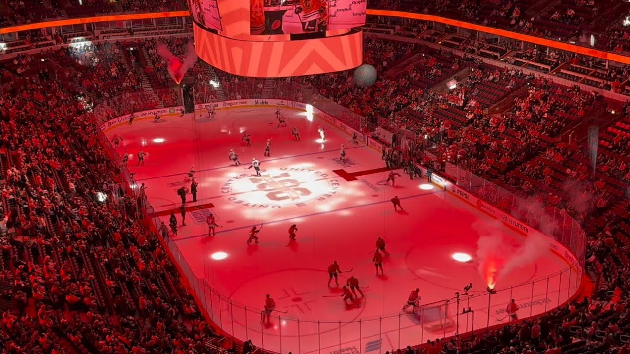My First Ever Blackhawks Game! | United Center, Chicago IL 11/20/25