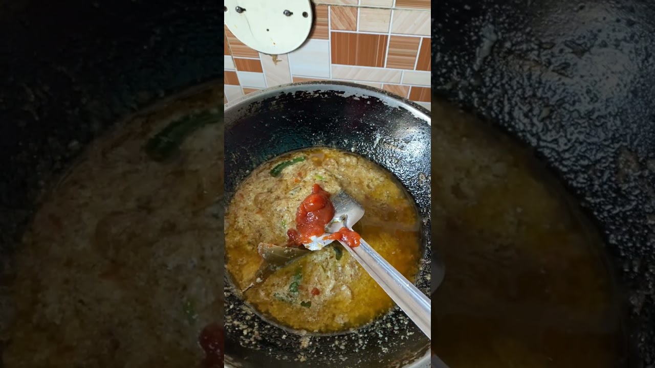  Cooking chicken roast