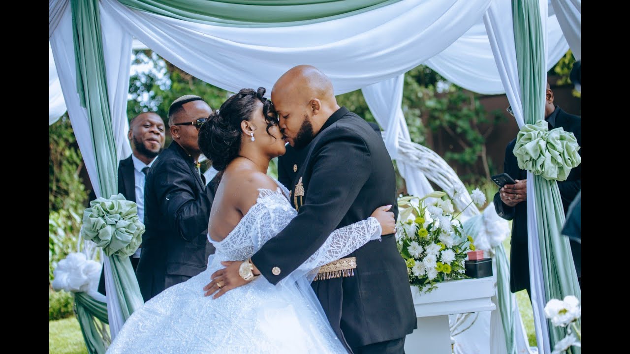 LUCAS & LORRAINE ELEGANT WEDDING