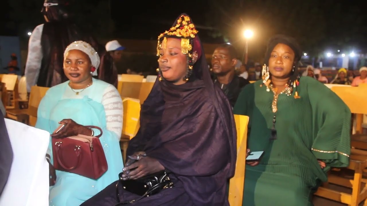 Sketch sur l'infection:Aicha Sultane lors de la nuit des influenceurs à Gao. Imadidine Oumar Diallo 