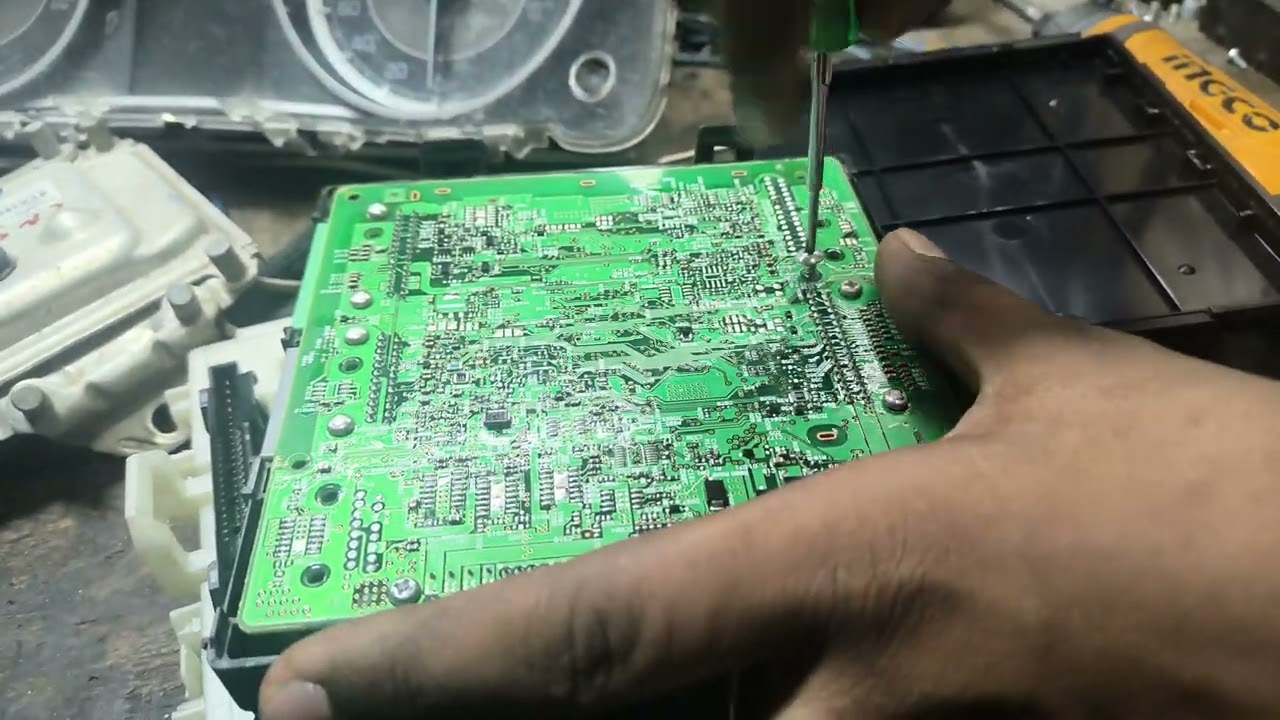 New Model Maruti Suzuki Swift and Swift Dzire key programming/ 2023 Maruti BCM module coding 