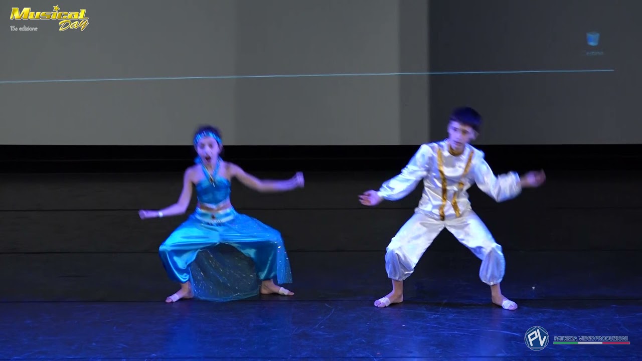 18 REBECCA BRUNELLI & SAMUEL GIOBBE Aladdin - Duet DANCE Junior