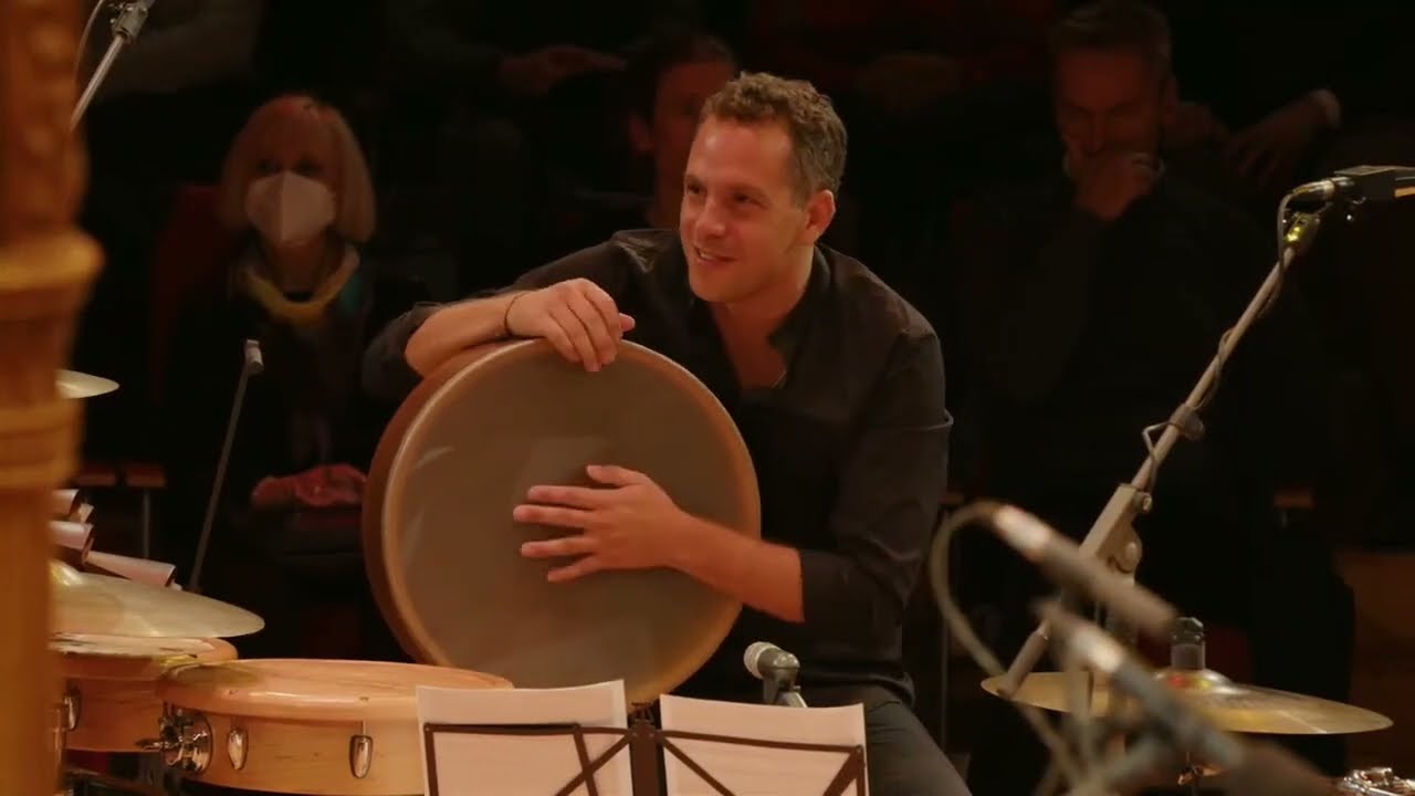 Pierre Boulez Saal | Avi Avital and Between Worlds Ensemble 