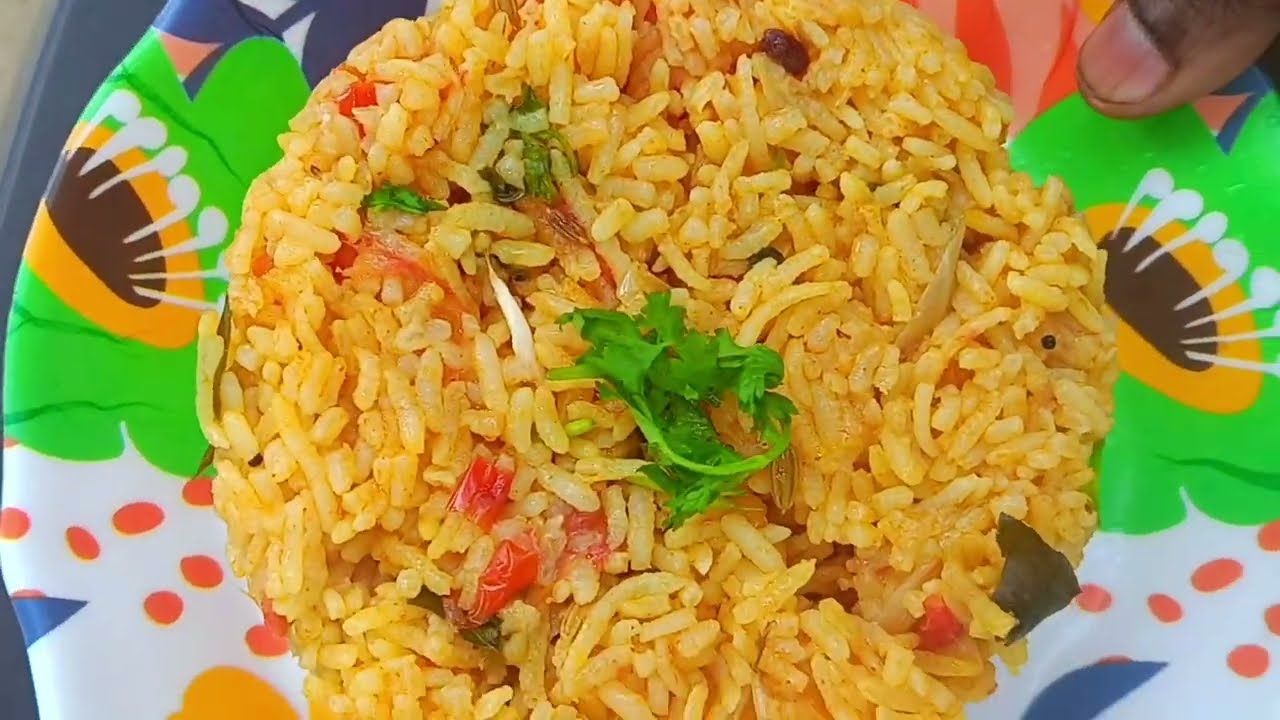 மதிய வேளையில் தளதளவென்று தக்காளி சாதம்
