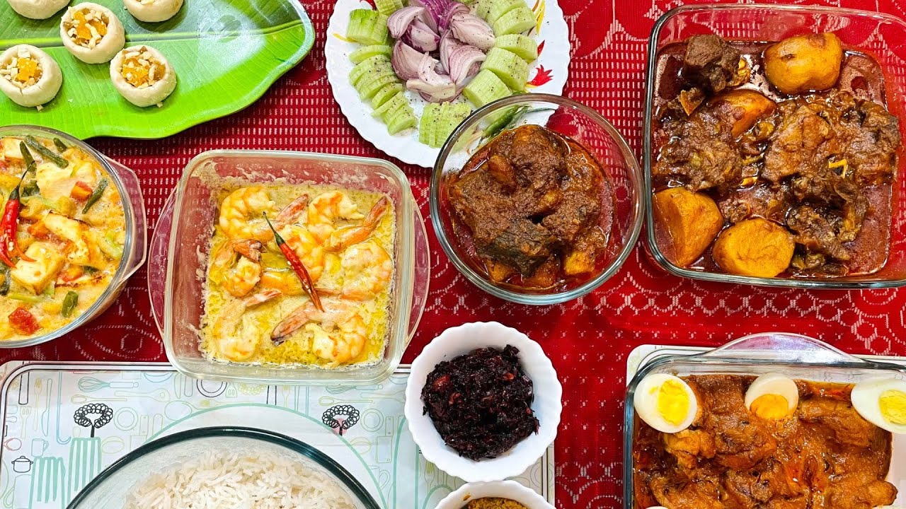 কাজু চিকেন,মটন কালো বাংলা,বাইন মাছের ঝাল,লাল শাক,পনির সবজি, মায়ের হাতে বানানো স্পেশাল সন্দেশ