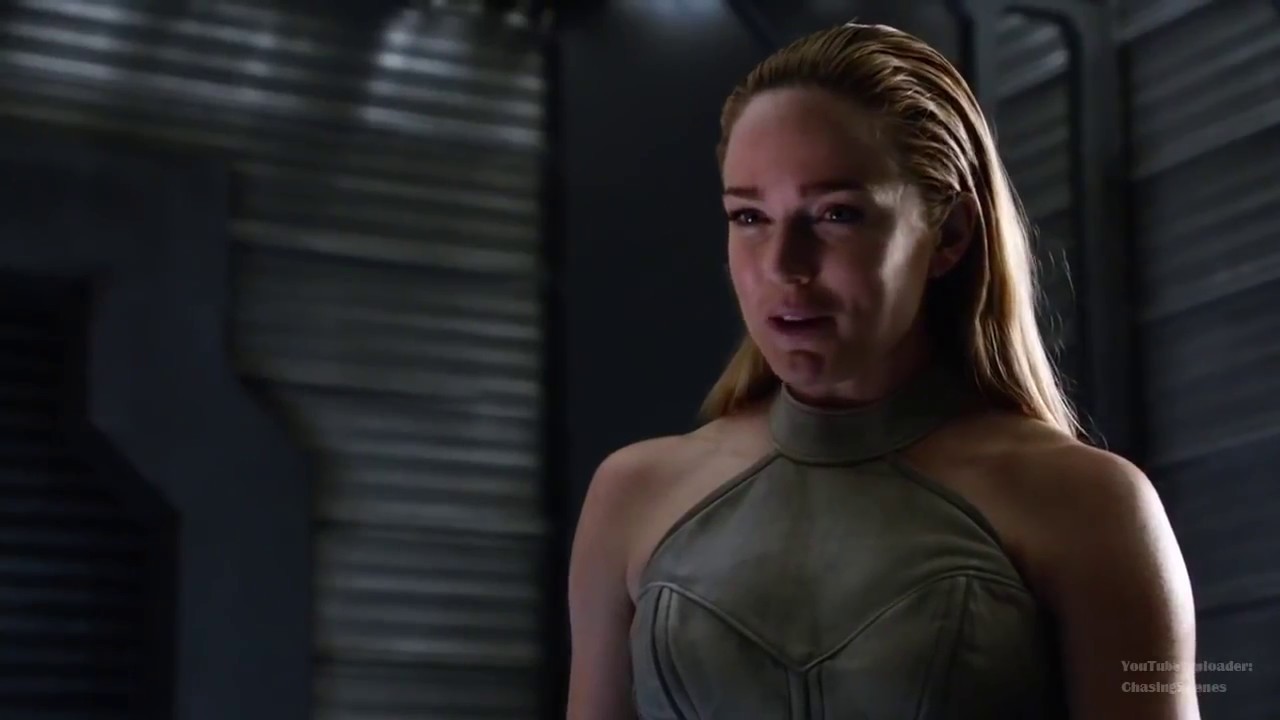 Sara Lance // Fighter