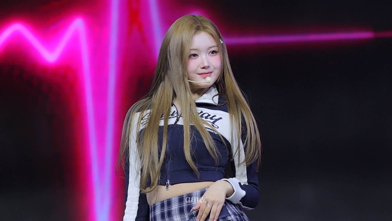 [4K] 251124 트리플에스 tripleS - Q&A 주빈 JooBin 직캠 fancam