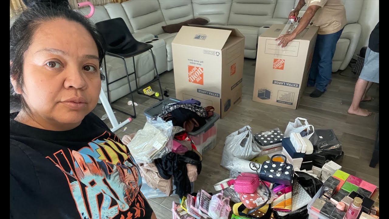 Ya llegamos y ya casi 😅 nos regresamos Cajas 📦 a México 🇲🇽 con ausentes de tecoman  en vivo 🔴