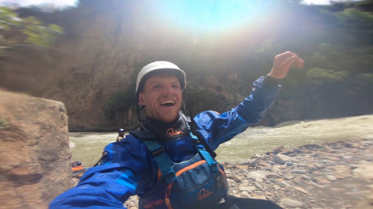 Exploring Tibet in our kayaks 01