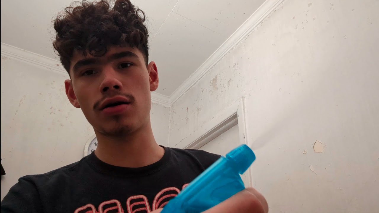 My First (ASMR) Video, Spray Bottle Sounds 😌😌😌