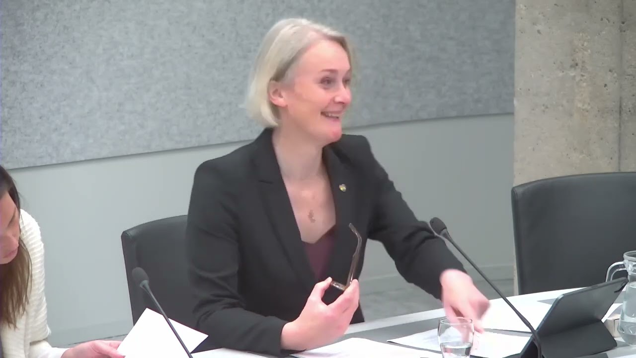 Procedurevergadering commissie voor Infrastructuur en Waterstaat - voorgezeten door Tjeerd de Groot