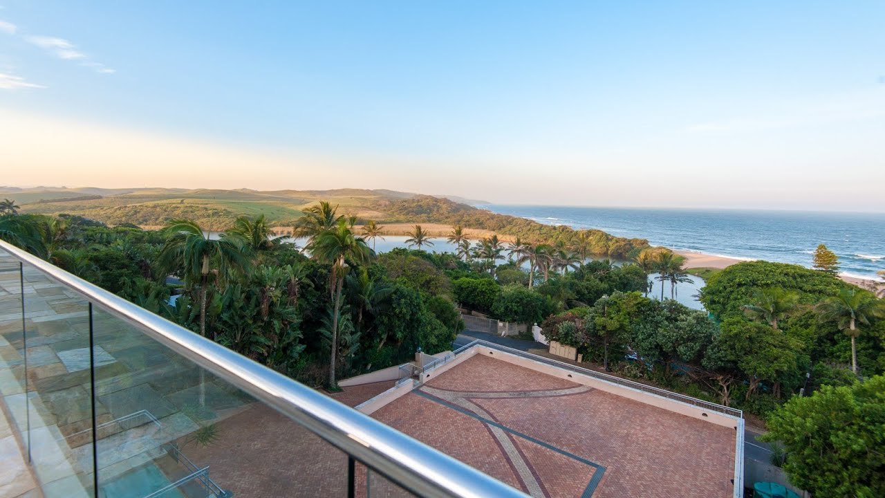Majestic 7 Bedroom House For Sale in Zinkwazi Beach, KwaZulu Natal, South Africa