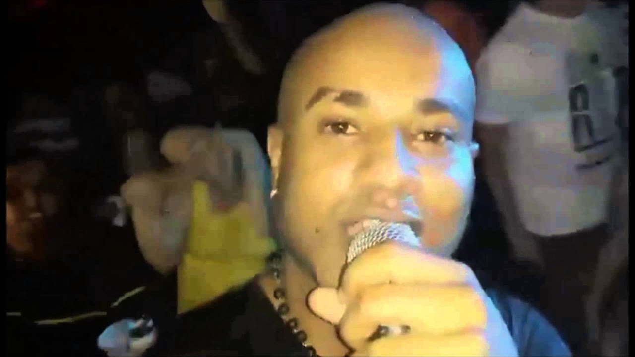 Os Mulekes - 12 de Junho (Ao Vivo) HD