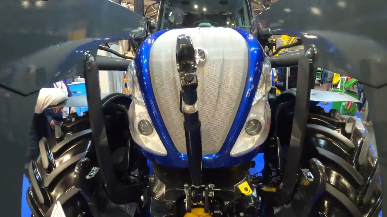 2024 New Holland T7.230 Blue Power 6.7 Litre 6-Cyl Diesel Tractor (180 / 225 HP) Lynx Technologies