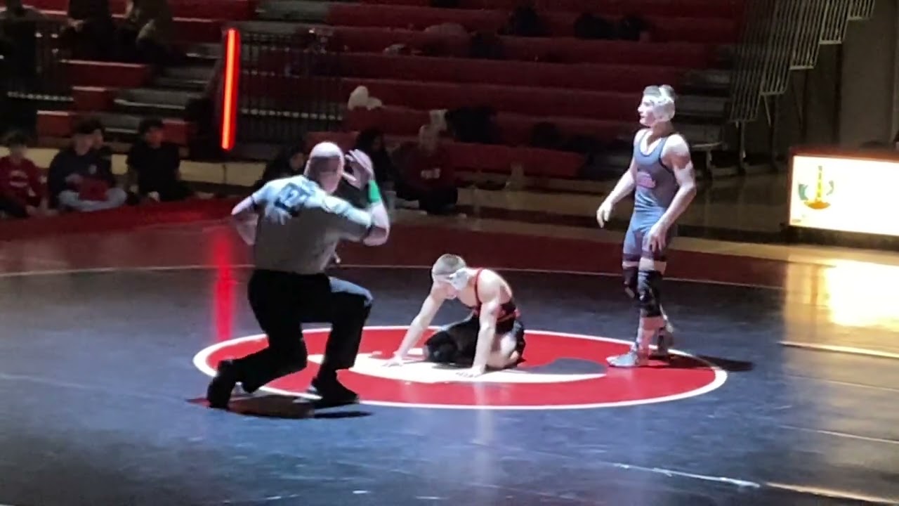 ‘26.2.5 JTHS vs RobbinsvilleHS, V.Wrestling, 132#, C.Lentze vs M.Panzer 