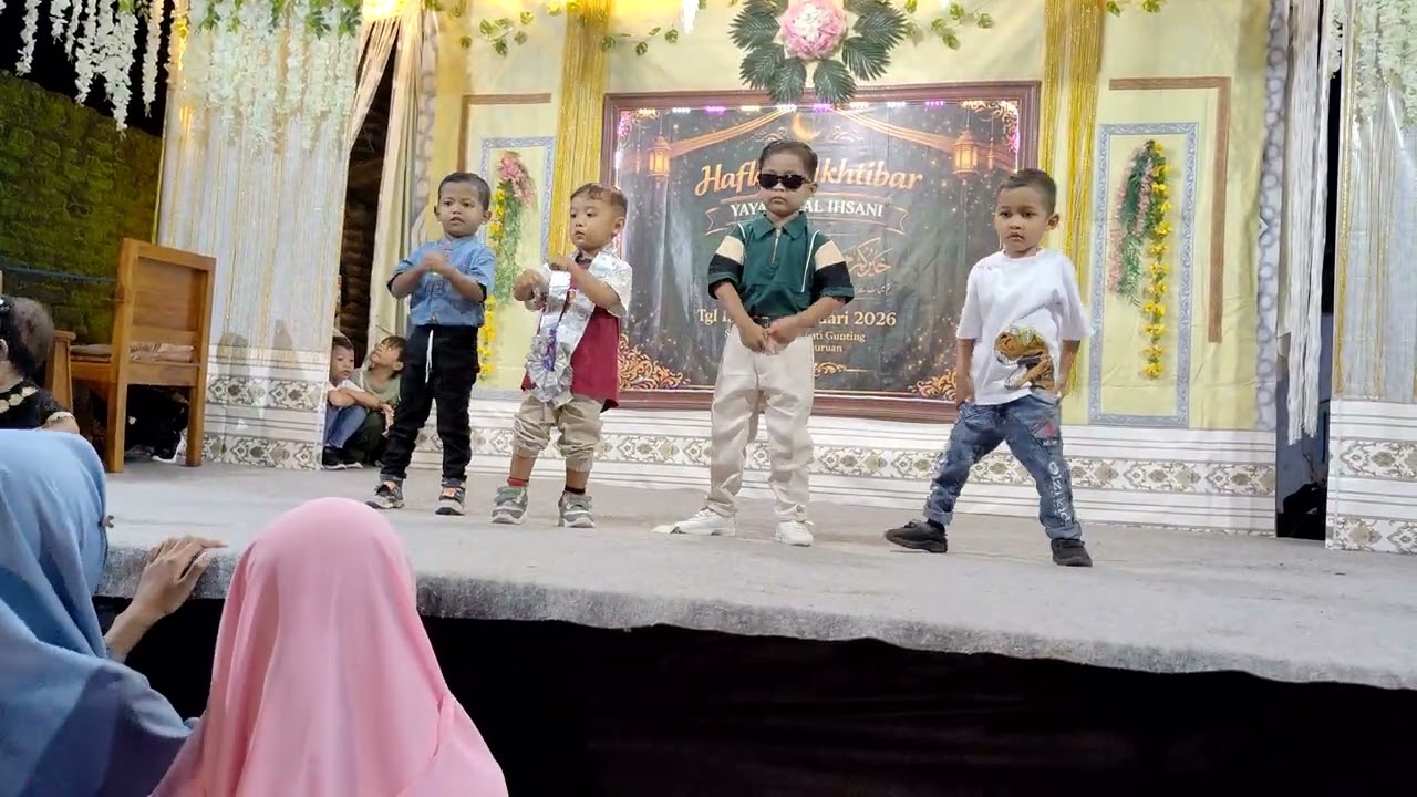 HAFLAH AL IHSANI , Abang tukang bakso 