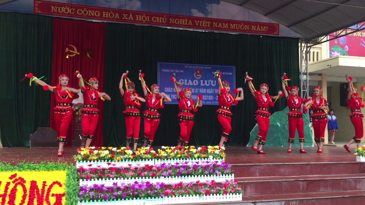 Múa Chuông rừng