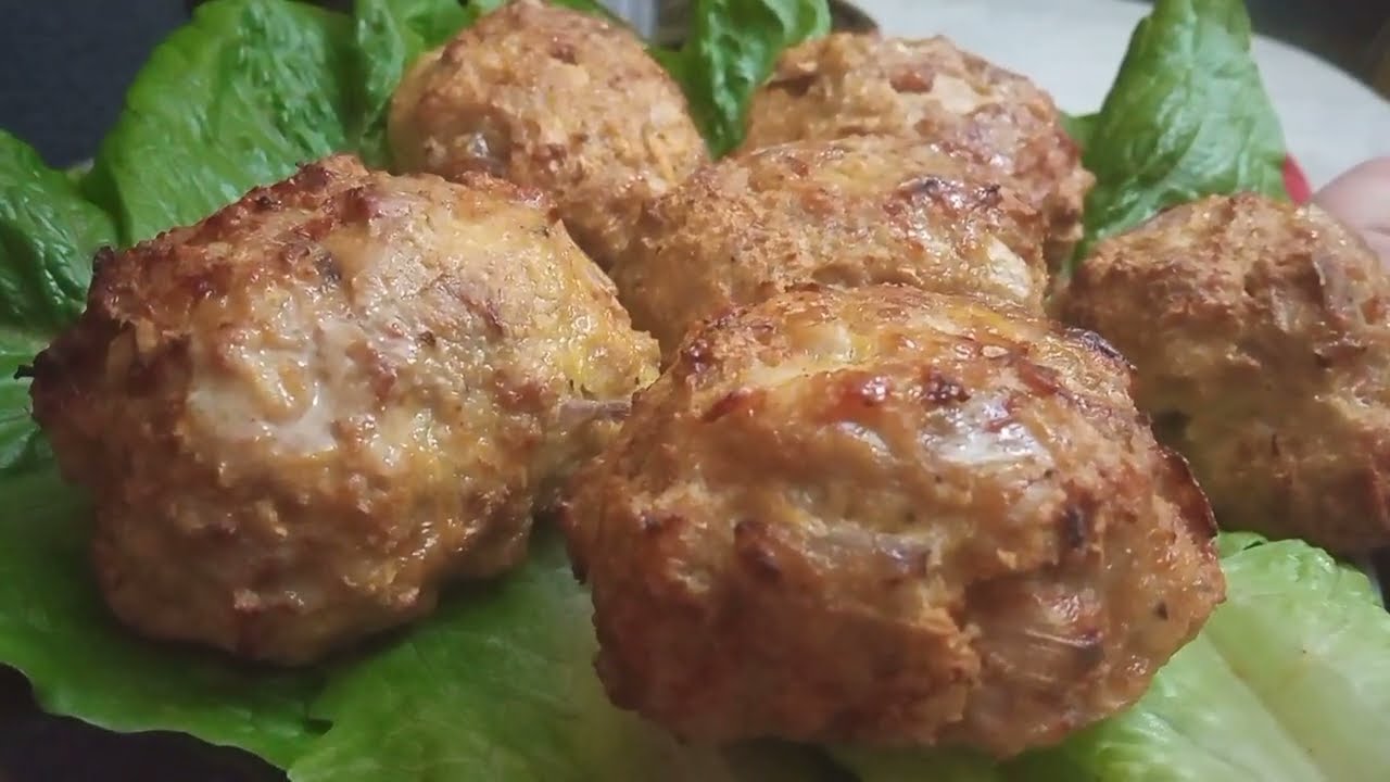 Χειροποίητα μπιφτέκια κοτόπουλου 😋 ψημένα 🔥 στην φριτέζα αέρος 🔥 Απολαύστε 🎥