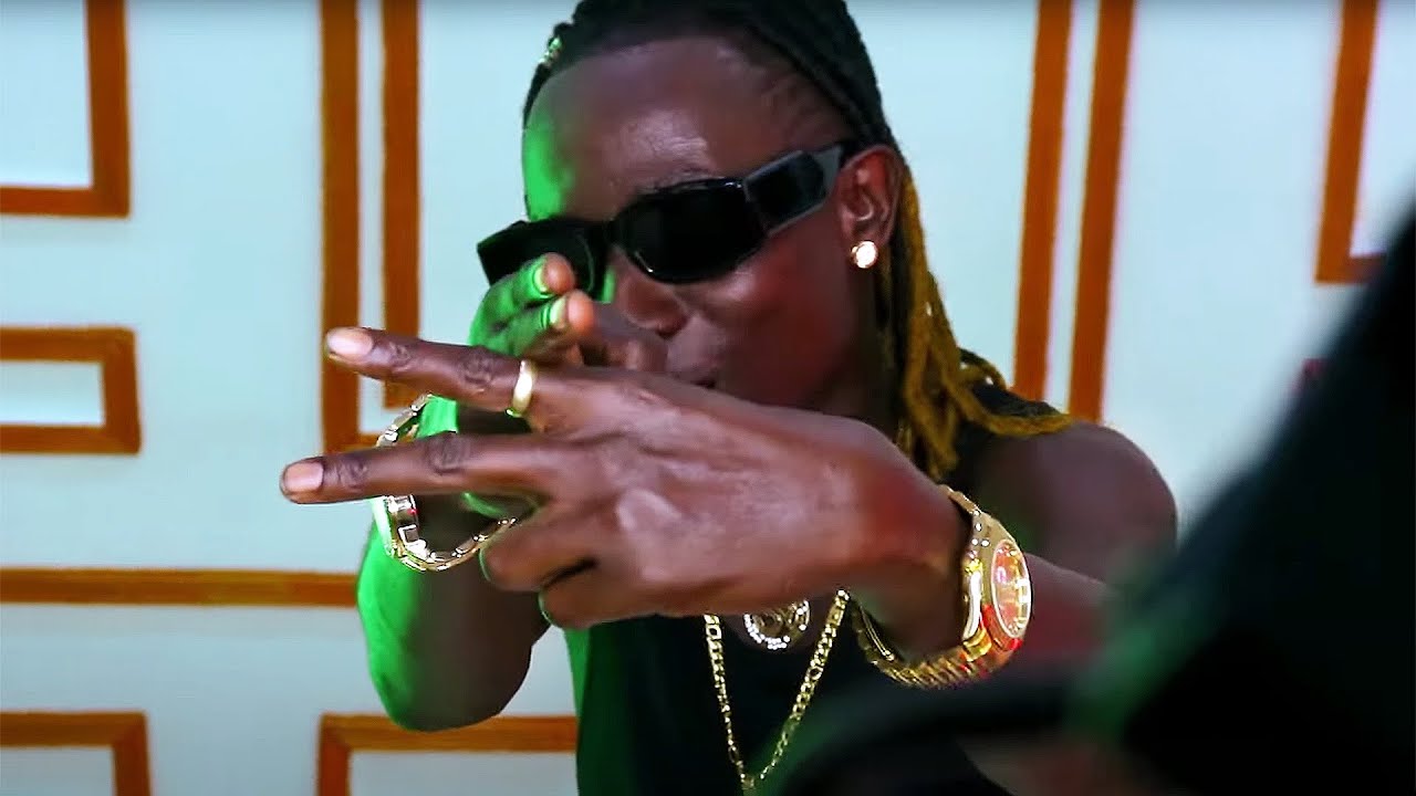 Patapaa - Nyonko Bone (Official Video)