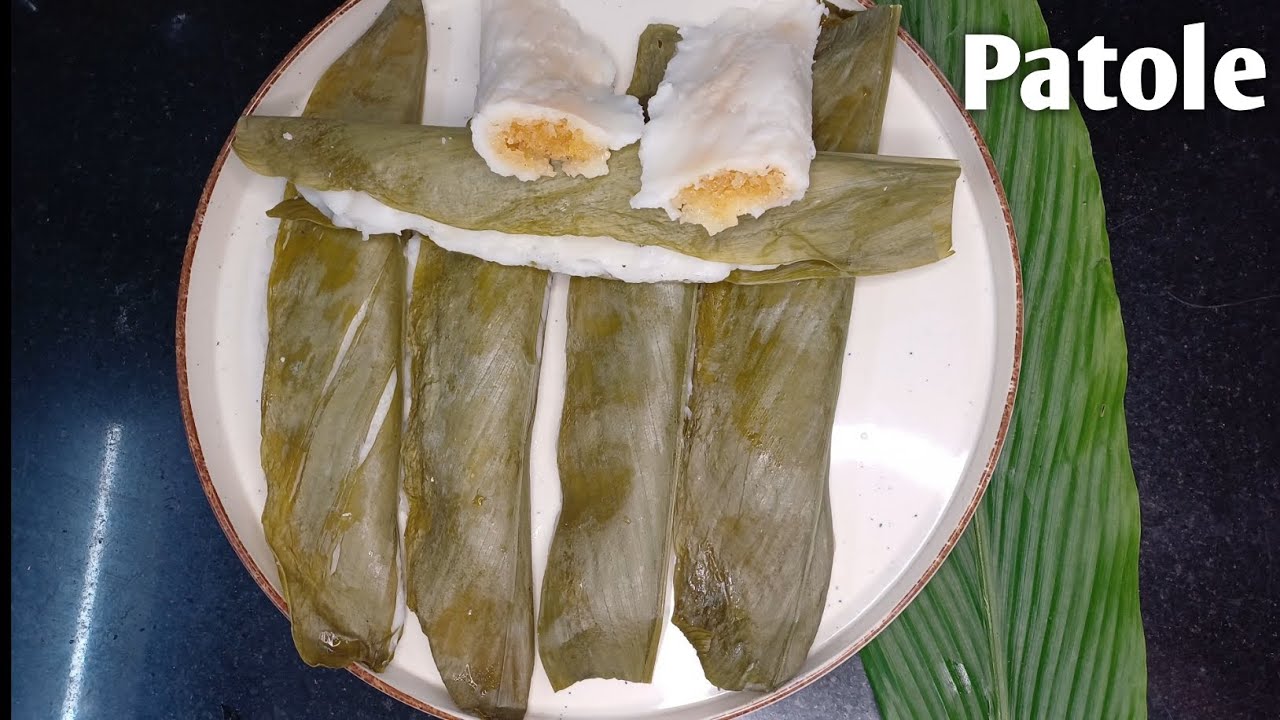 Goan Traditional Patole | Goan Patoli  | Steamed Rice Dumpling with coconut and jaggery stuffing