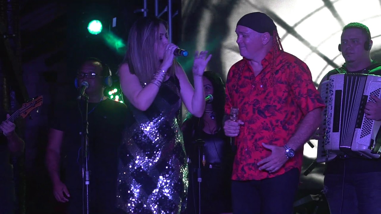 CAVALO PEADO TAMBÉM COME/BUCHO D'AGUA - BANDA AQUÁRIUS DVD 30 ANOS