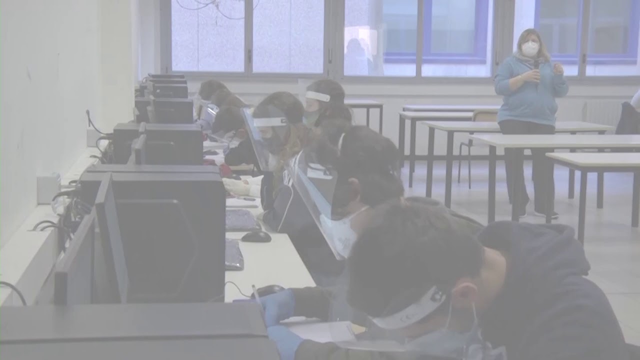 Lezione informatica Liceo
