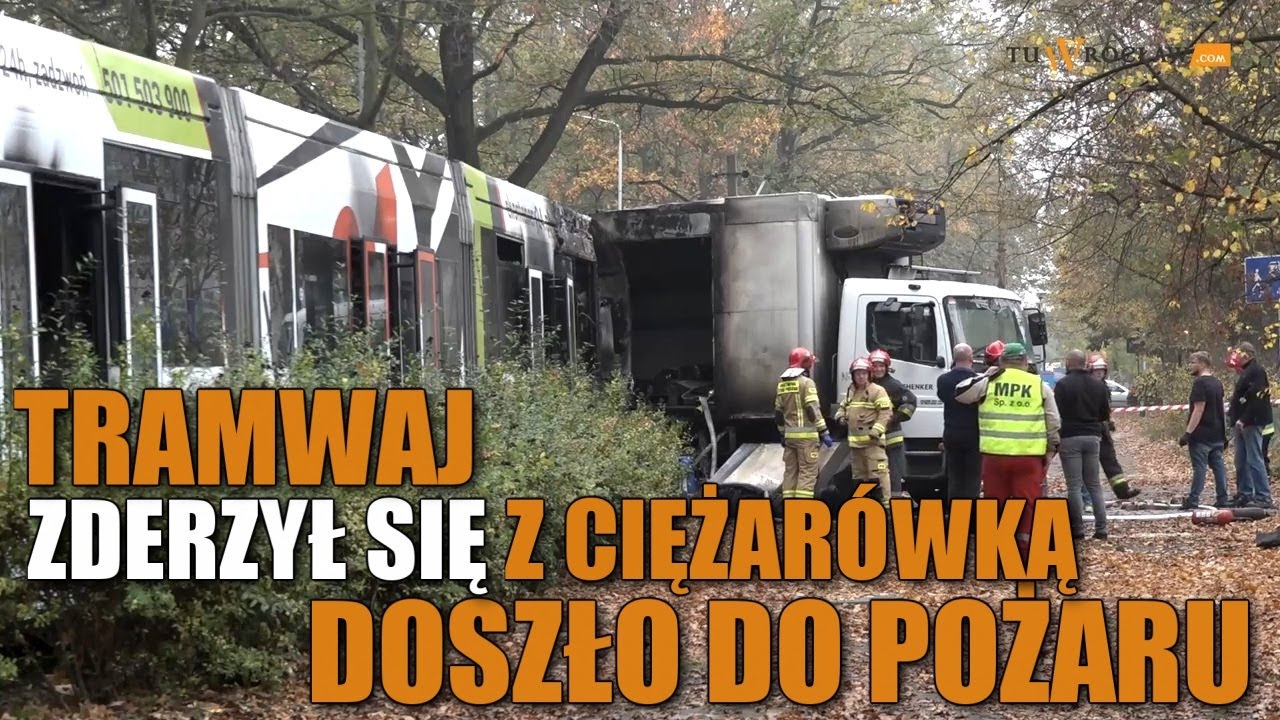 Wypadek i #pożar tramwaju na Biskupinie we #Wrocław.iu