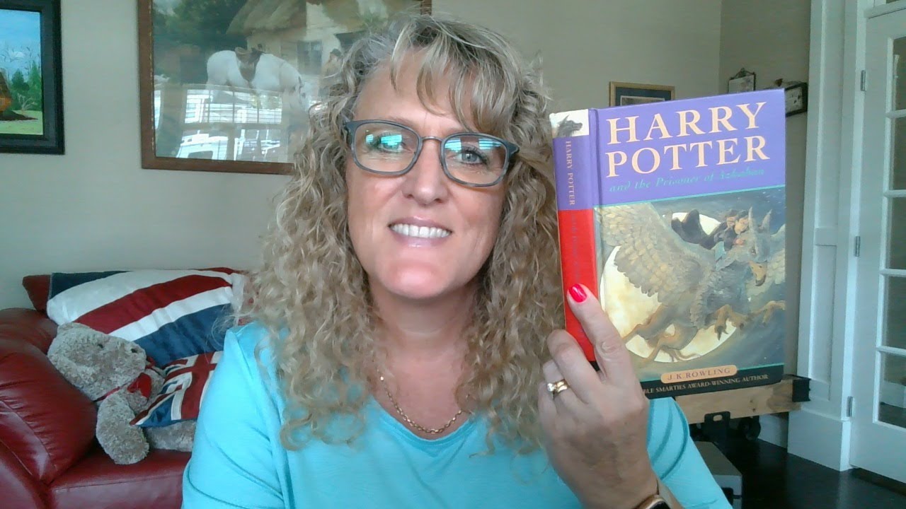 Harry Potter and the Prisoner of Azkaban - Chapter Three - The Knight Bus