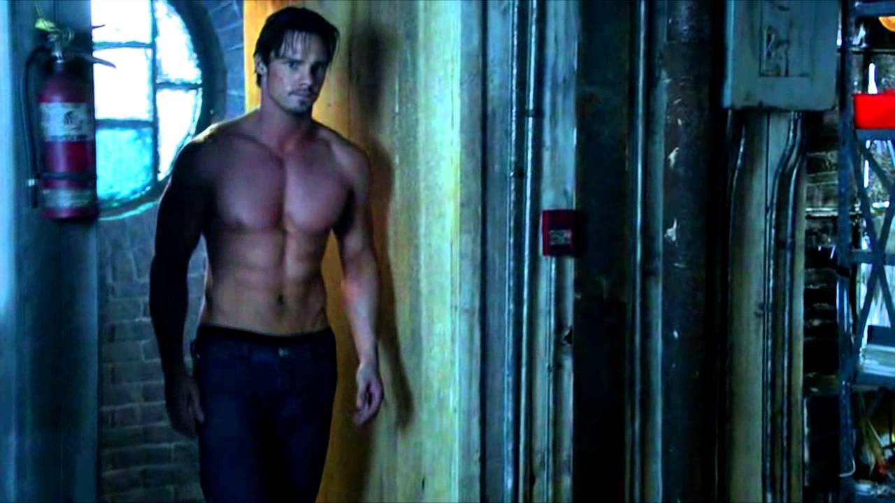 PCA Favourite Sci-Fi / Fantasy TV Show -  #BATB