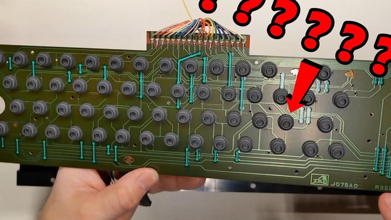 Rare (?) Commodore breadbin keyboard curiosity