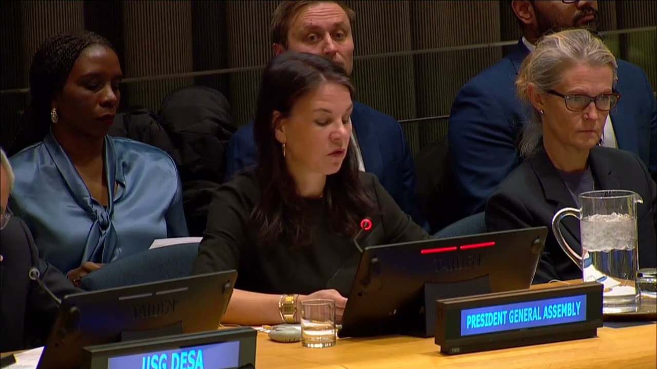 Annalena Baerbock at the 2025 Global Multi-Stakeholder #SIDs Partnership Dialogue @unitednations 