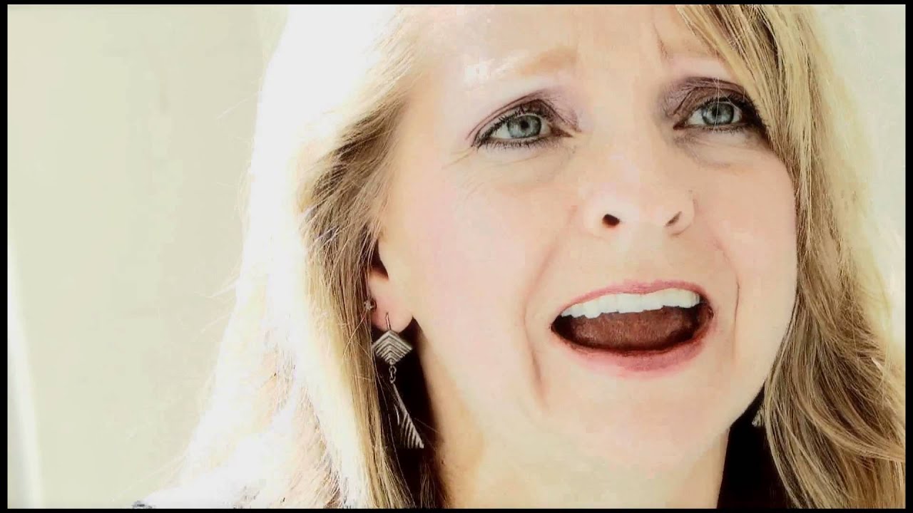 Lisa Bell - No Time music video