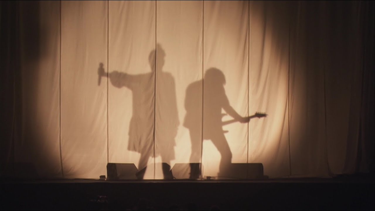 Every Little Thing - Feel My Heart ~ Future World ~ jump (from 10th Anniversary Special Live)