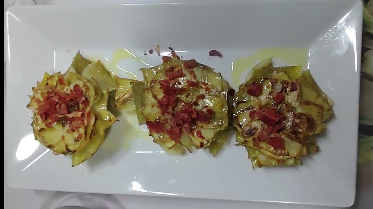 FLOR DE ALCACHOFA CON VIRUTAS DE JAMÓN
