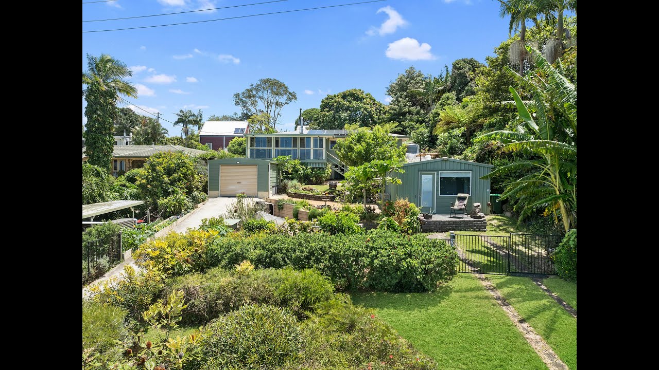 A beautiful home in Mount Mee with more to offer than first glance